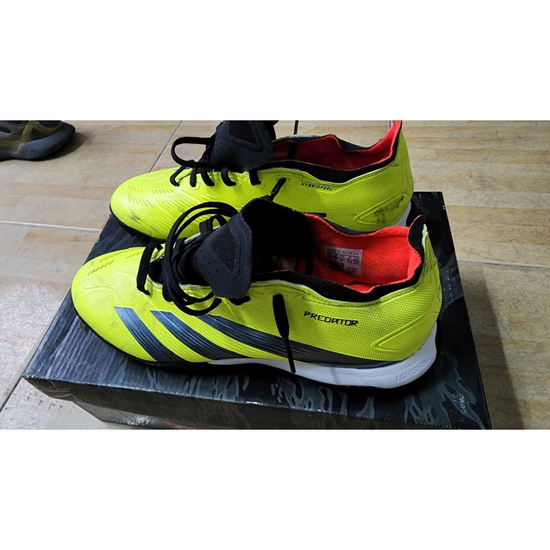 THANH LÝ GIÀY ĐÁ BANH ADIDAS CHÍNH HÃNG 505633
