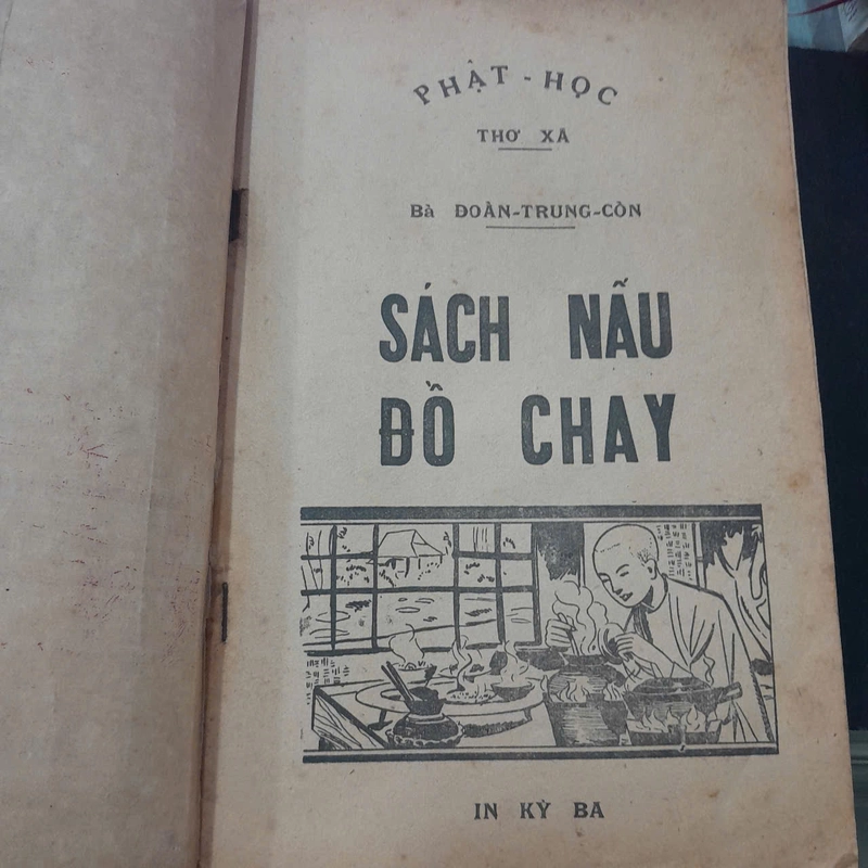 SÁCH NẤU ĐỒ CHAY - ĐOÀN TRUNG CÒN 470082