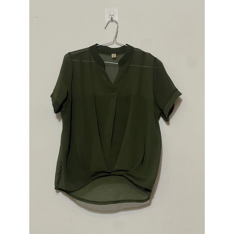 Áo tay cộc cổ tàu màu xanh rêu free size  509134