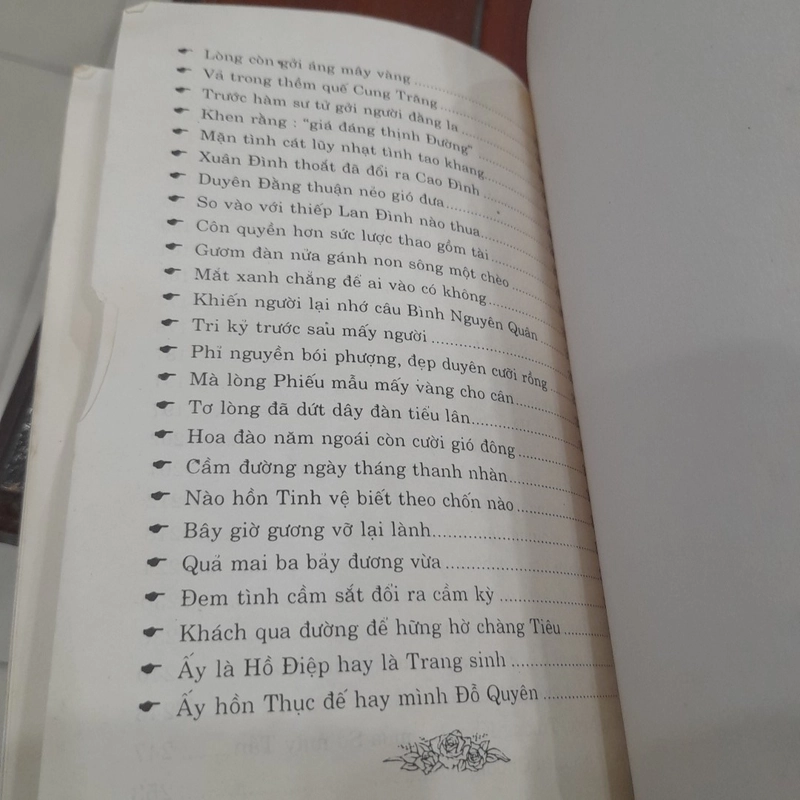 Nguyễn Tử Quang - ĐIỂN TÍCH TRUYỆN KIỀU 447123