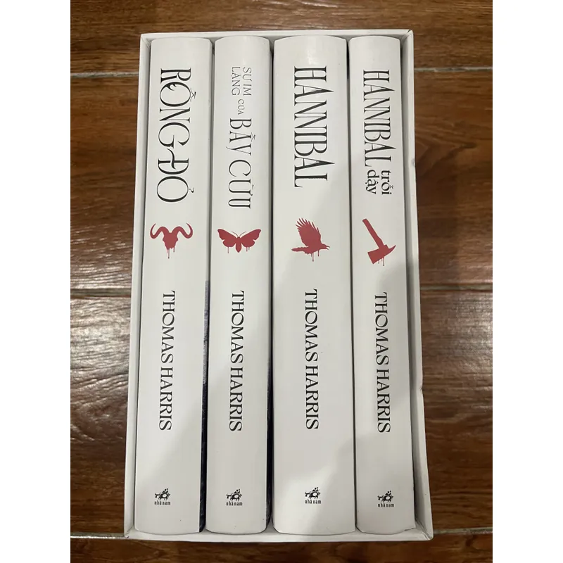 Boxset giới hạn 4 tập bìa cứng HANNIBAL  600565