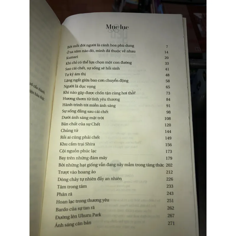 Yêu trên đỉnh Kilimanjaro - Nguyễn Quỳnh Trang 1009461