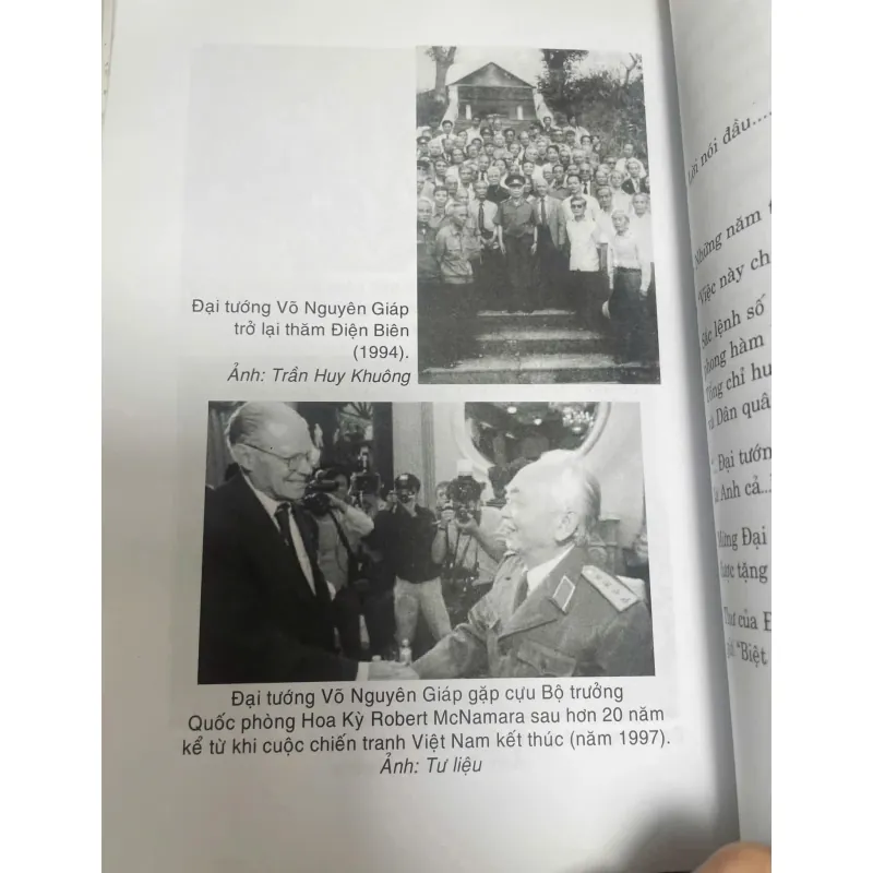 SÁCH ĐẠI TƯỚNG TỔNG TƯ LỆNH VÕ NGUYÊN GIÁP ĐẠI TƯỚNG CỦA NHÂN DÂN CỦA HÒA BÌNH 702421