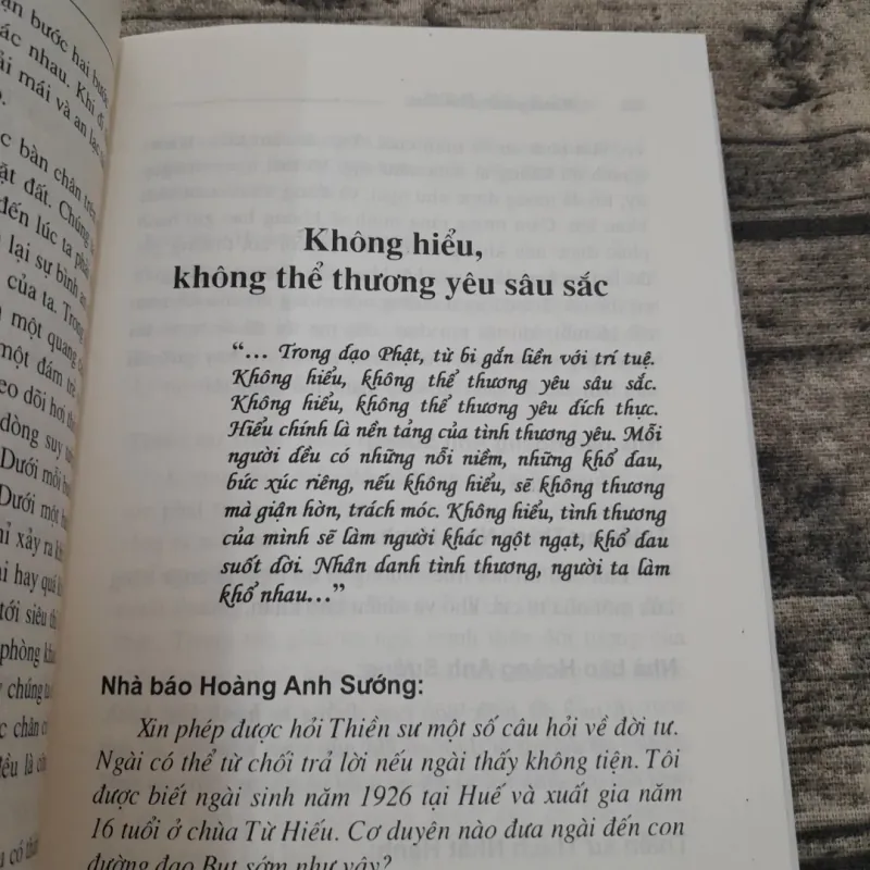 HẠNH PHÚC đích thực - Nhà báo Hoàng A Sướng trò chuyện với Thiền Sư Thích Nhất Hạnh 777066