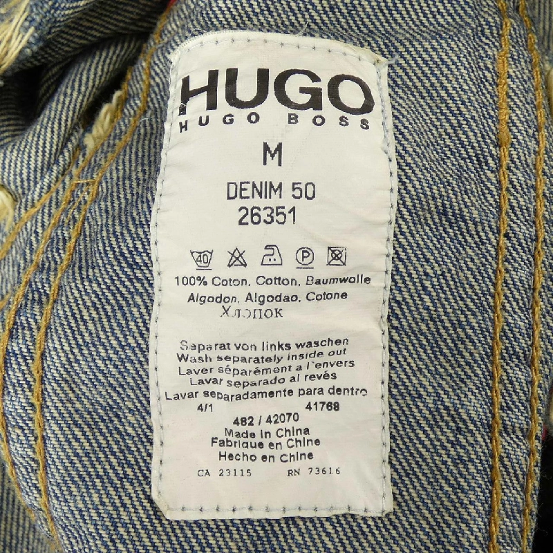 Áo khoác denim HUGO BOSS - Hàng hiệu Authentic 822243