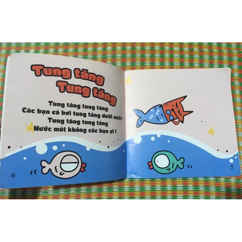 Ehon cho bé từ 0-6 tuổi - Rón rén rón rén 463313