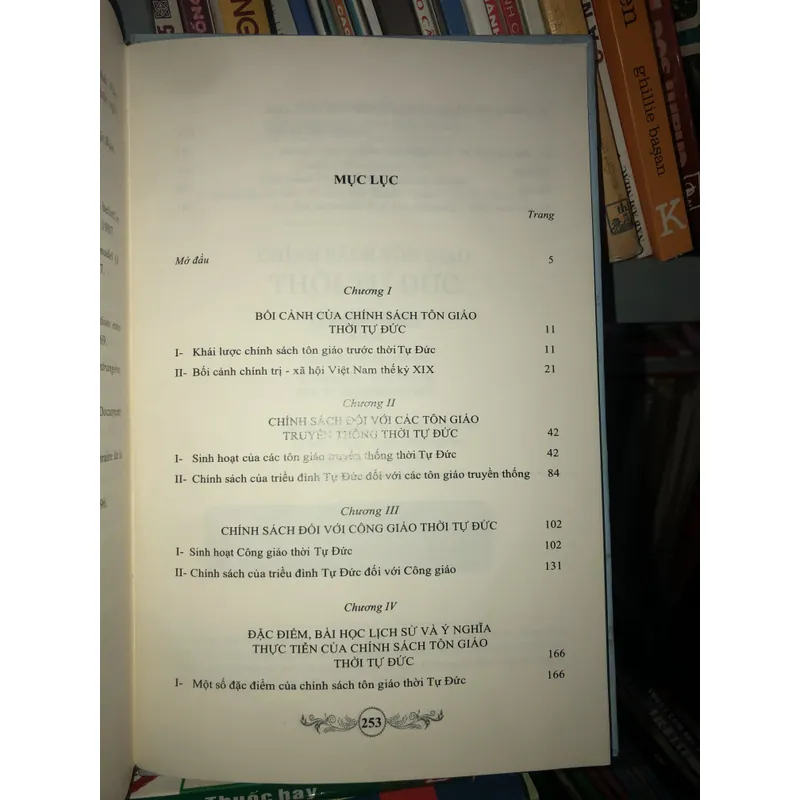Chính sách tôn giáo thời Tự Đức (1848 - 1883) - Nguyễn Ngọc Quỳnh 729189