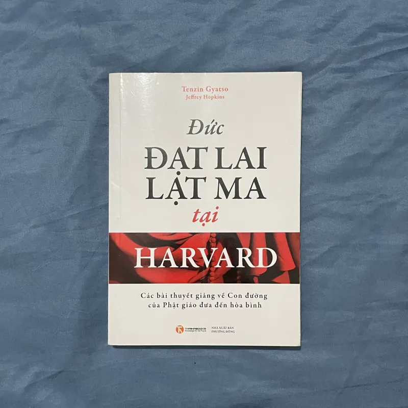 Đức Đạt Lai Lạt Ma Tại Harvard - Tenzin Gyatso | Bài Giảng Phật Giáo Về Hòa Bình 1033374