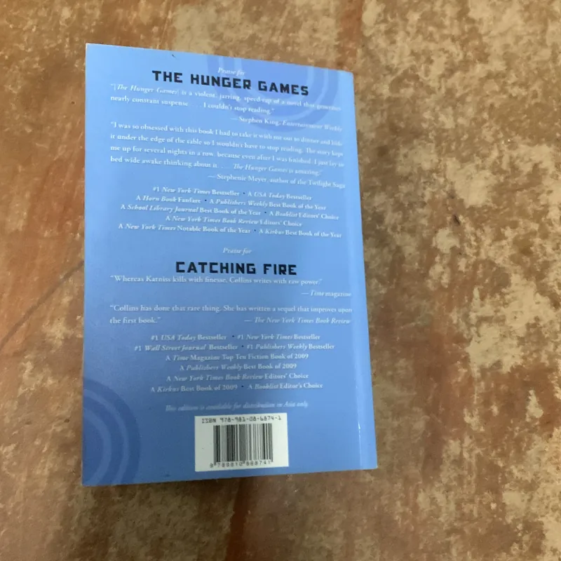 MOCKING JAY - SUZANNE COLLINS 763050