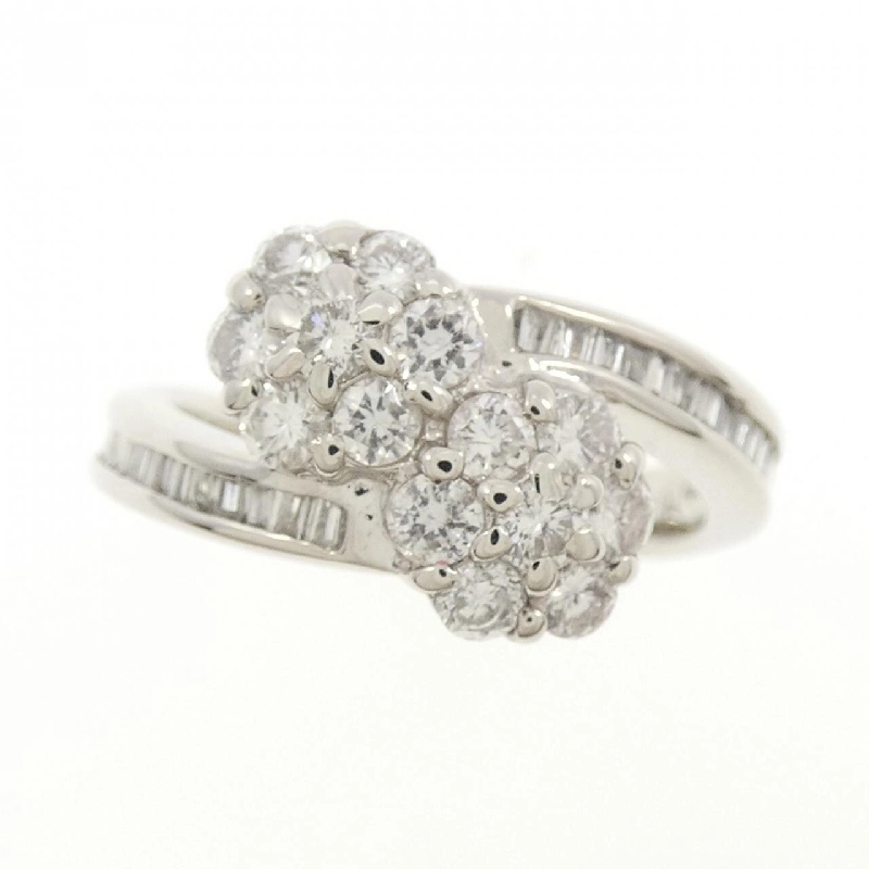 Nhẫn kim cương hoa PT900 1.00CT 669956