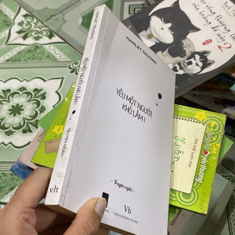 Yêu một người khó lắm Hamlet Trương 781383