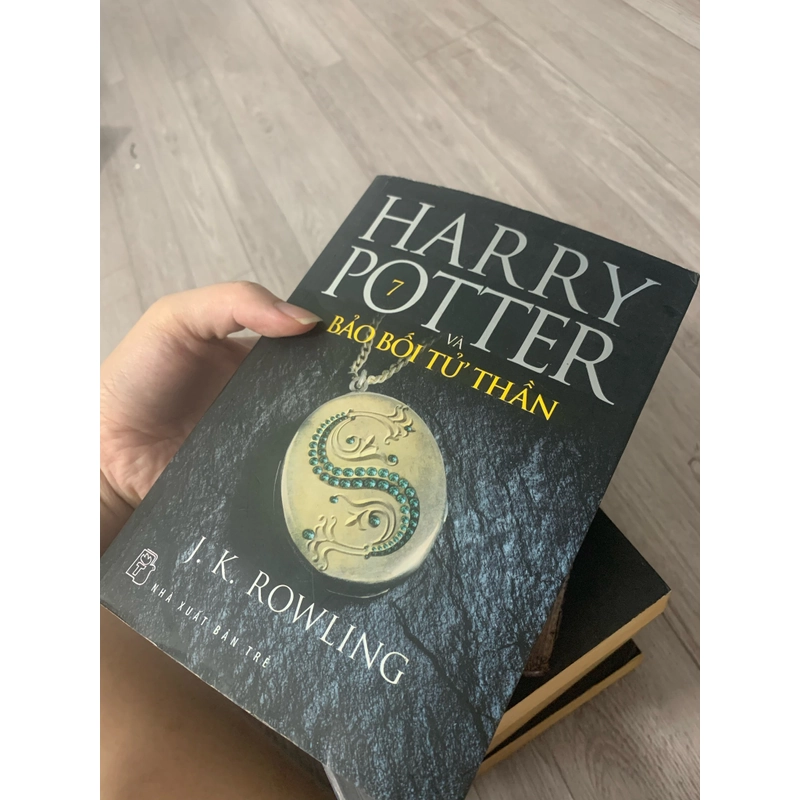 Harry Potter bìa đen 364195