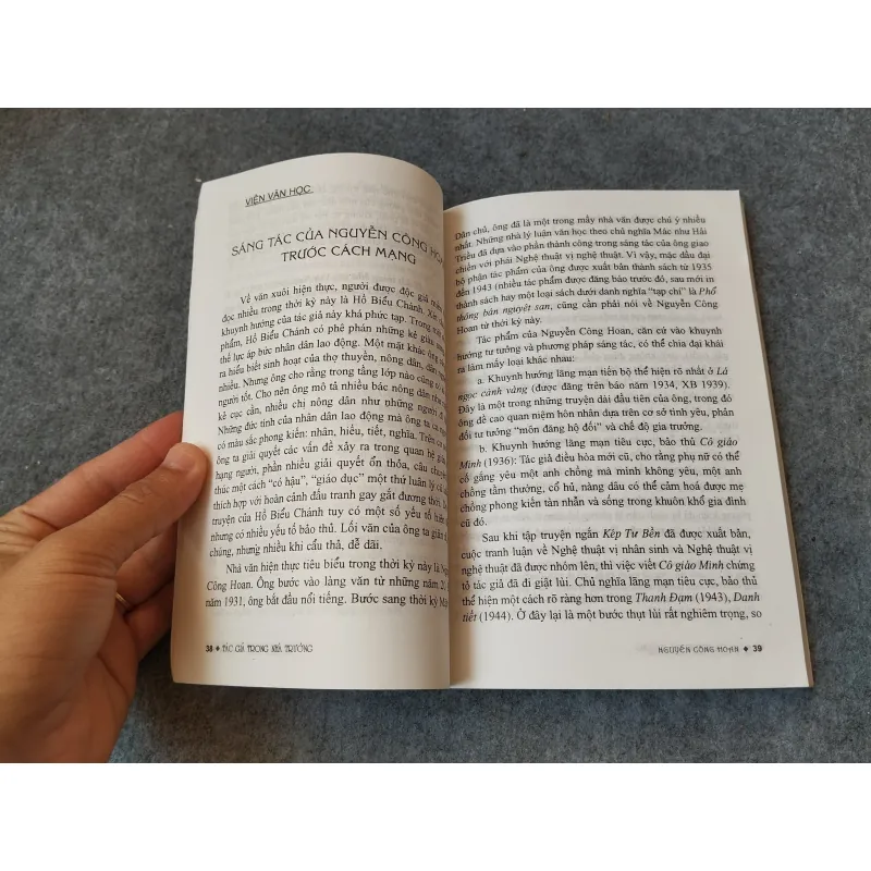 TÁC GIẢ TRONG NHÀ TRƯỜNG NGUYỄN CÔNG HOAN 719971