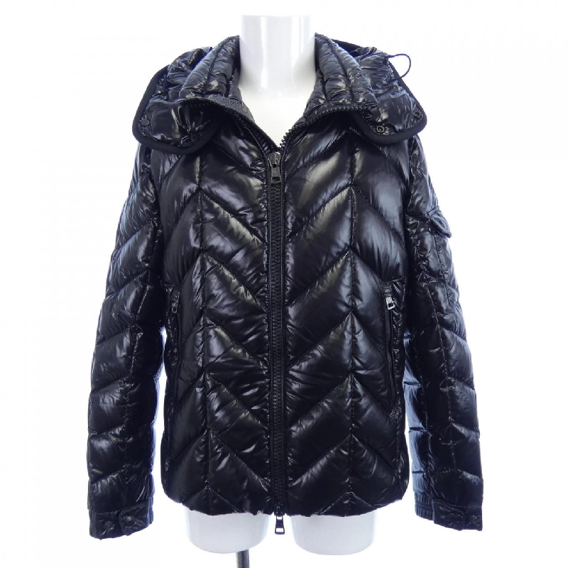 Áo khoác lông vũ MONCLER BERRIAT 629864