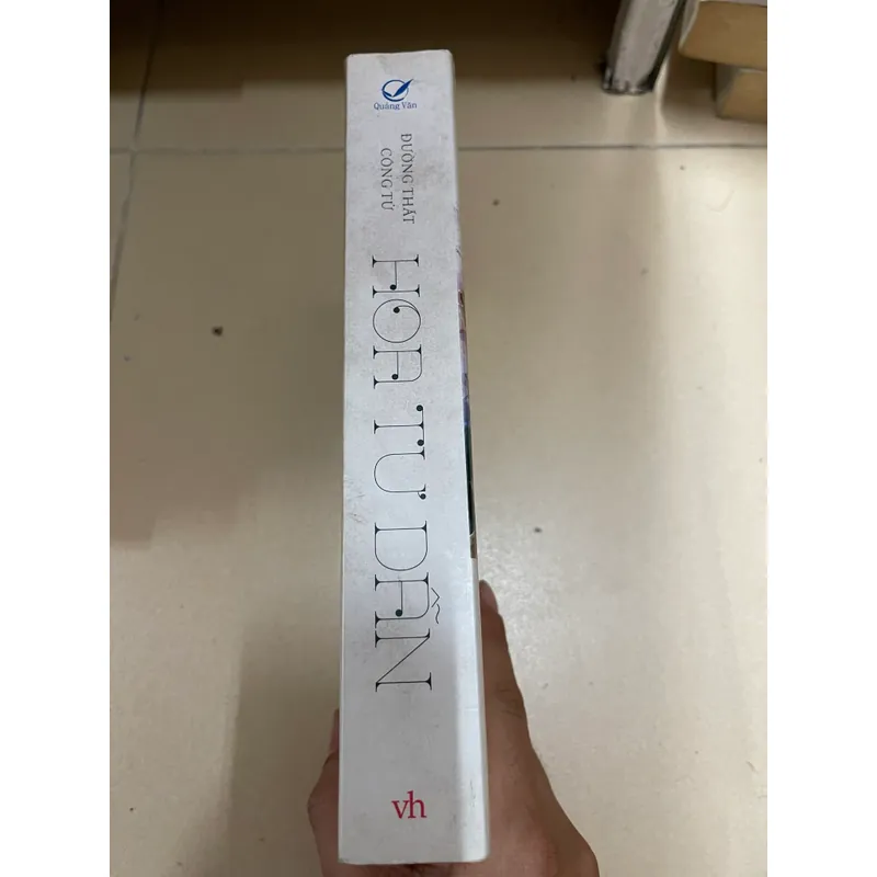 HOA TƯ DẪN - Đường Thất Công Tử (c43) 553258