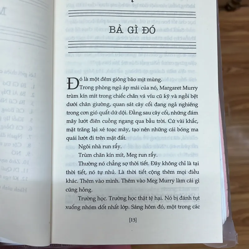 Nếp gấp thời gian 977843