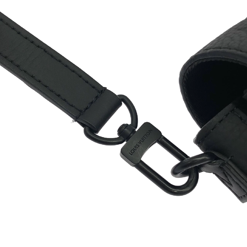 Túi đeo vai Louis Vuitton Trillon Monogram S Lock Vertical Wearable Wallet M81524 - Hàng hiệu Chính hãng 802785