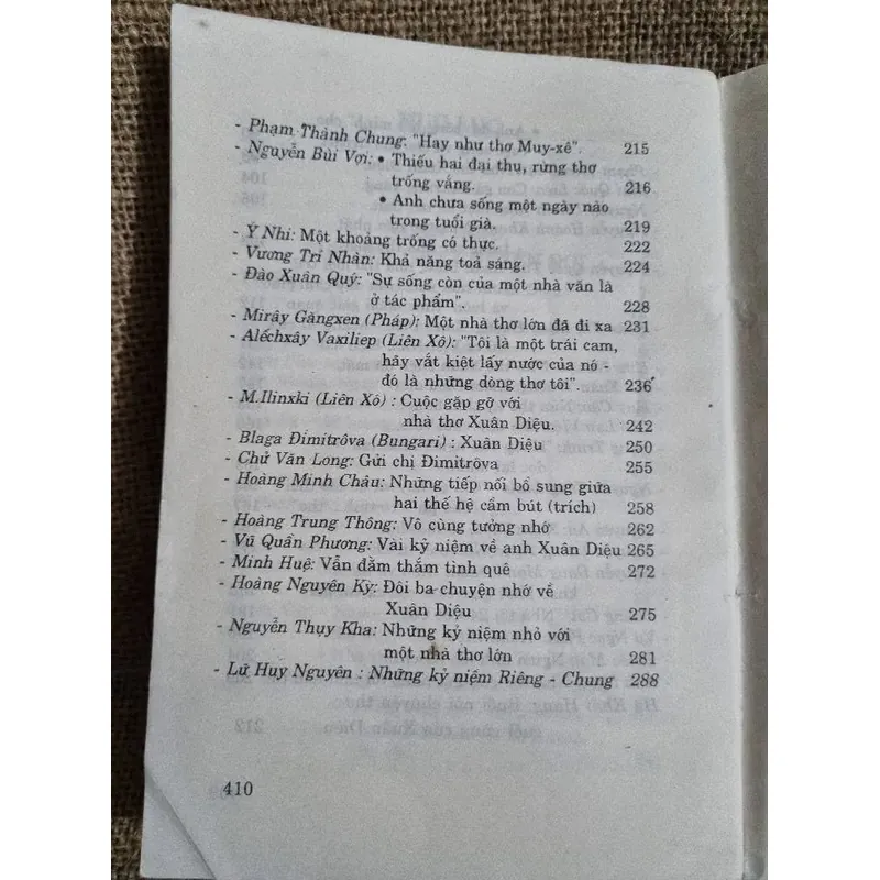 Xuân Diệu thơ và đời 679646