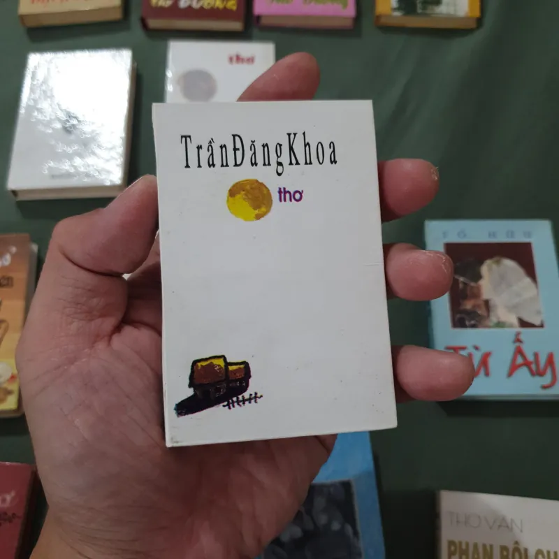 15 quyển thơ bỏ túi thập niên 2000 928048