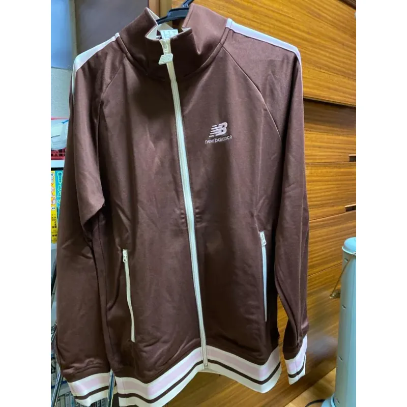 Áo khoác thể thao New Balance jacket màu nâu đỏ 719706