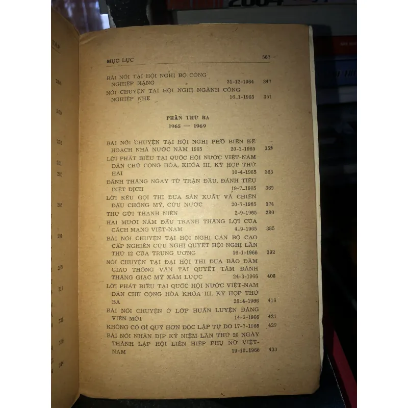 Hồ Chí Minh tuyển tập  796832