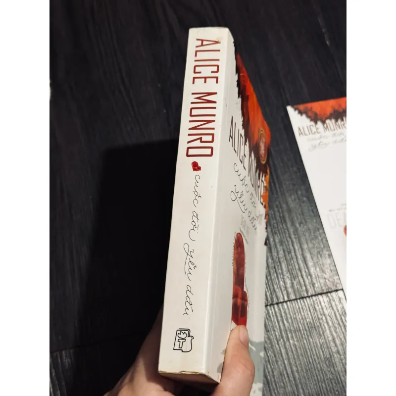 Cuộc đời yêu dấu 745279