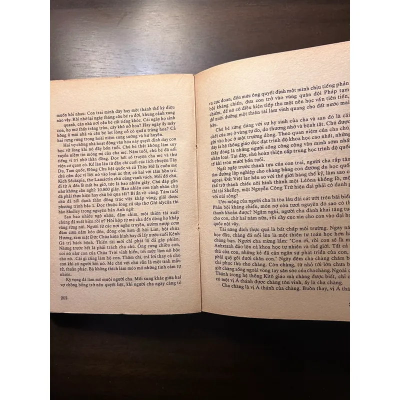 📖 Combo 2 cuốn tiểu thuyết của Ma Văn Kháng 606676