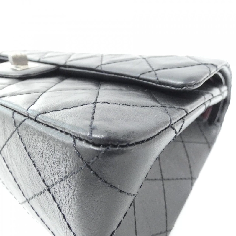 Túi xách chéo Chanel 37587 612773