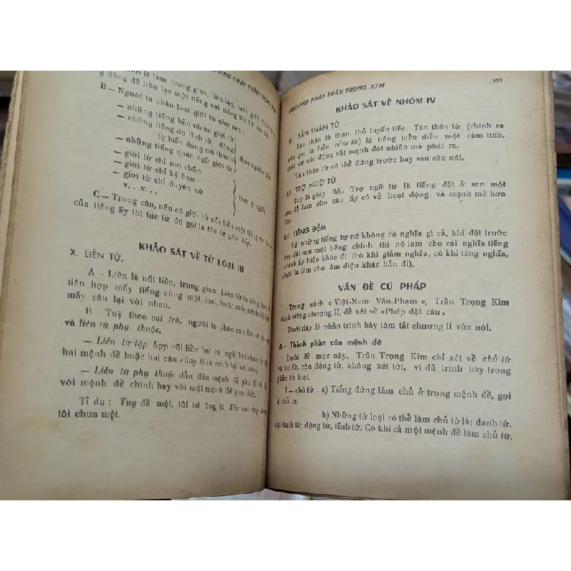 LƯỢC KHẢO VỀ NGỮ PHÁP VIỆT NAM - DOÃN QUỐC SỸ & ĐOÀN VIẾT BỬU 191561