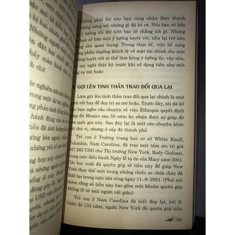 Sự mê hoặc - Nghê thuật tạo dựng một doanh nghiệp đầy sức cuốn hút  714025