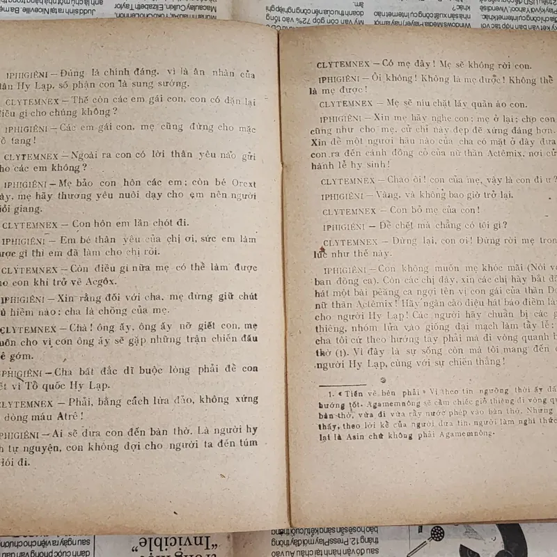 Kịch Hy Lạp cổ: Euripides (214 trang) 729194