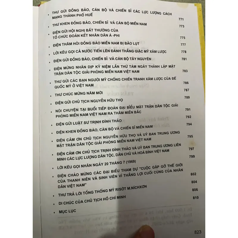 SÁCH CHỦ TỊCH HỒ CHÍ MINH VỚI MIỀN NAM RUỘT THỊT 700739