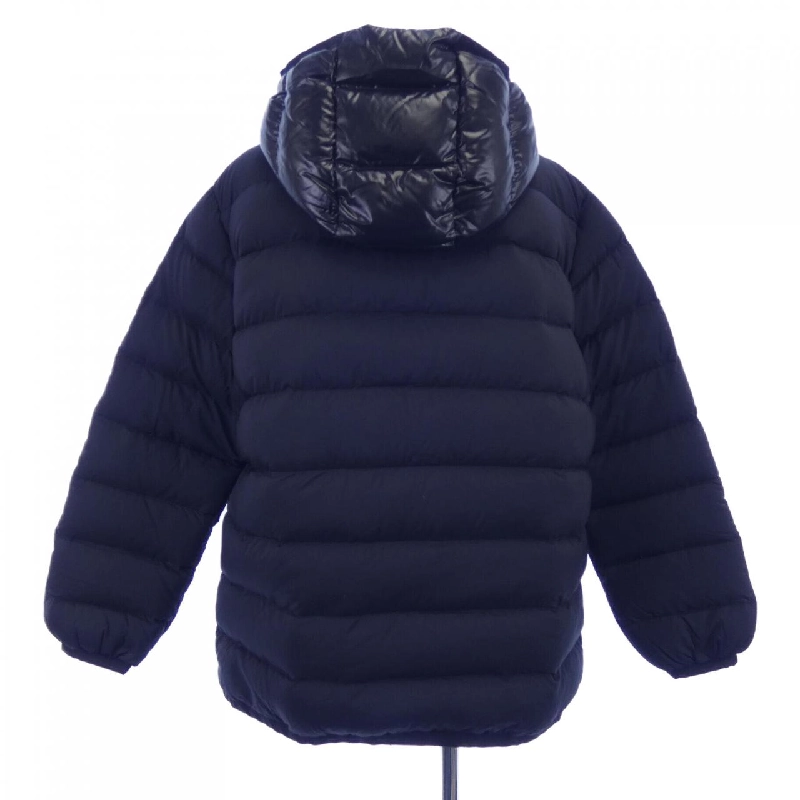 Áo khoác lông vũ MONCLER 641301