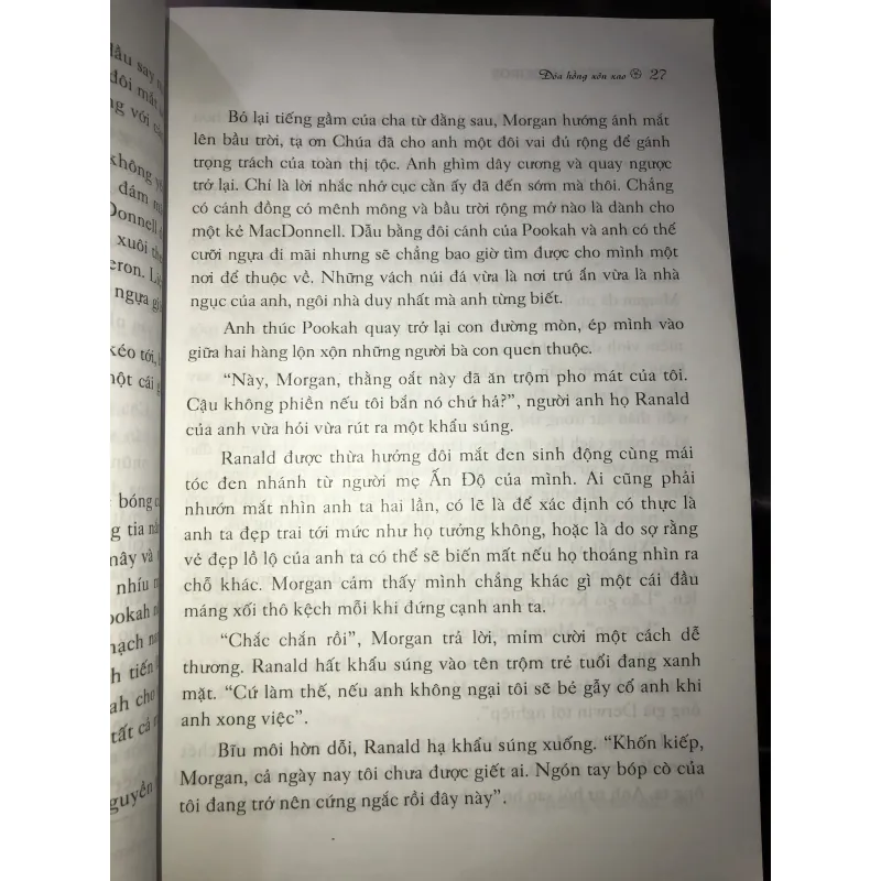 Đoá hồng xôn xao - Teresa Medeiros 1021381