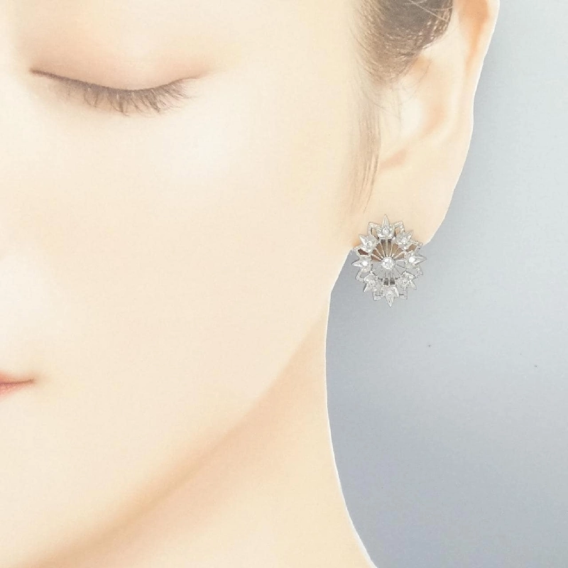 Bông tai kim cương 750WG/K14WG 0.30CT - Hàng hiệu Chính hãng 870053