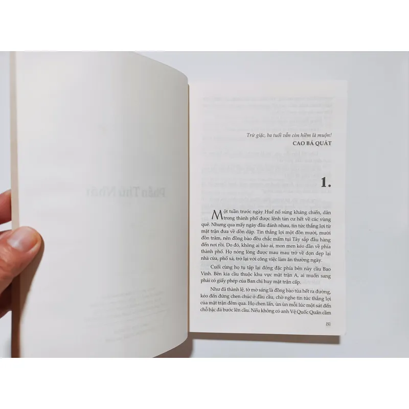 Tuổi Thơ Dữ Dội - Phúng Quán 
 
 709430