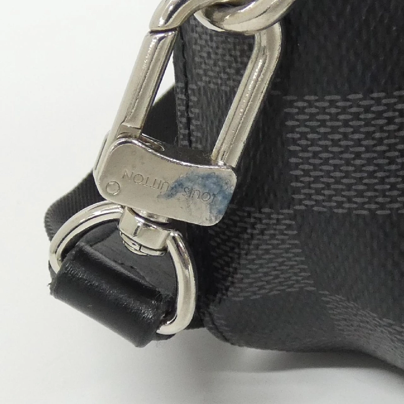 Túi xách vai Louis Vuitton Damier Graphite Alpha Wearable Wallet N60418 - Hàng hiệu Chính hãng 768111