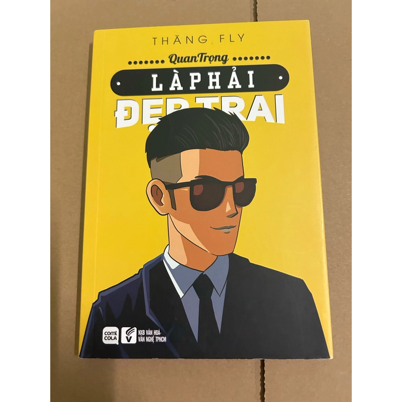 Quan trọng là phải đẹp trai 478288