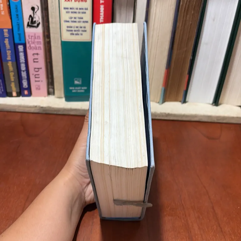 II Tuyển Tập Bài Báo Hay Của Báo Thanh Niên - 2005 740079