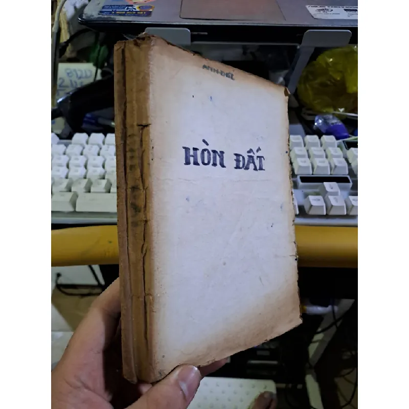 Hòn đất 1966 Anh Đức mới 70% ố mất bìa Văn học Việt Nam HCM1709 559975
