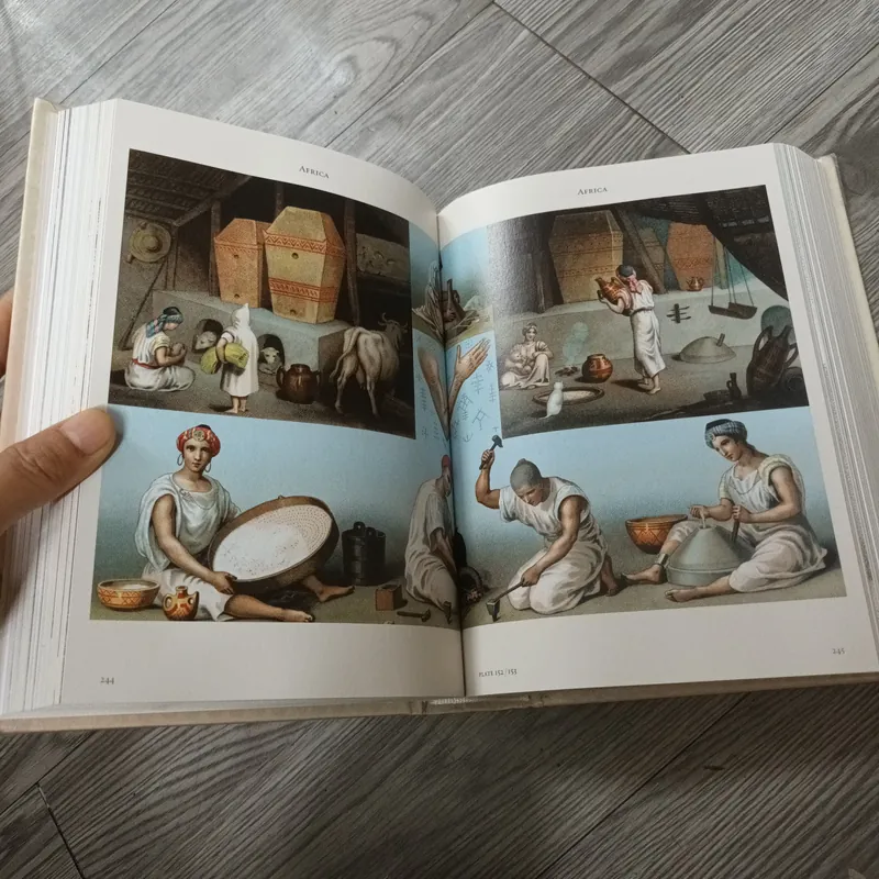 The Costume History- Auguste Racinet 690520