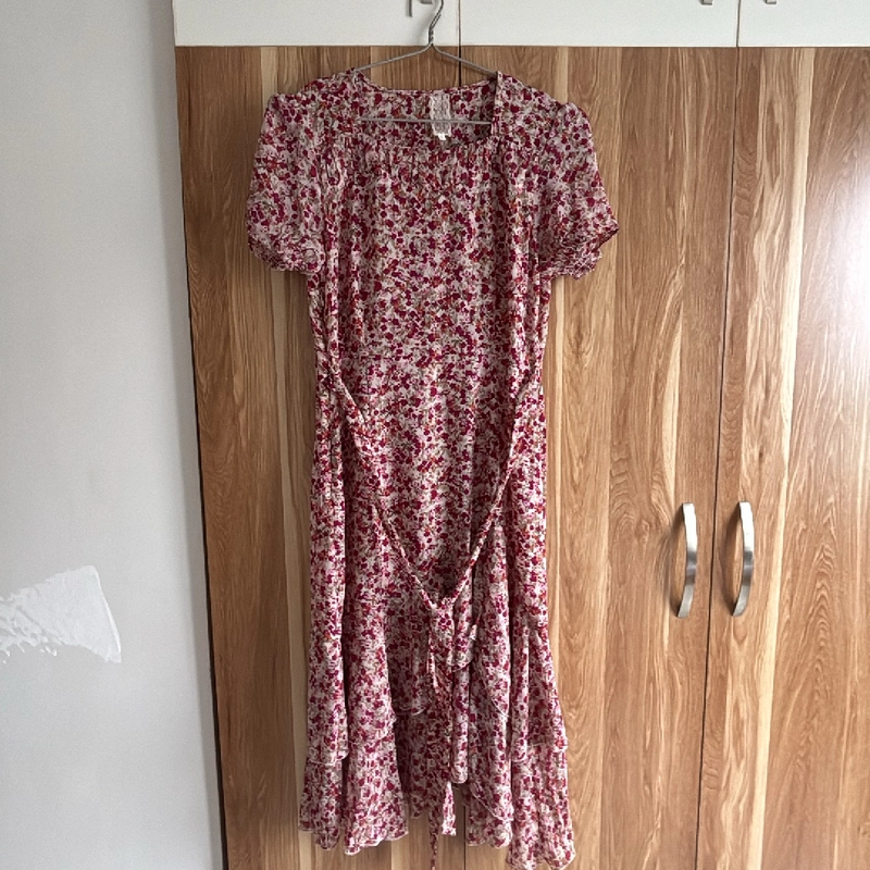 Váy hoa nhí đỏ, váy kiểu đuôi cá, size XL 462653