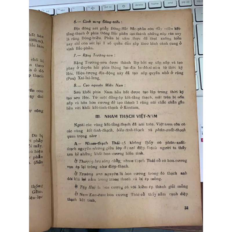 ĐỊA LÝ VIỆT NAM - NGUYỄN KHẮC NGỮ & PHẠM ĐÌNH TIẾU 753349