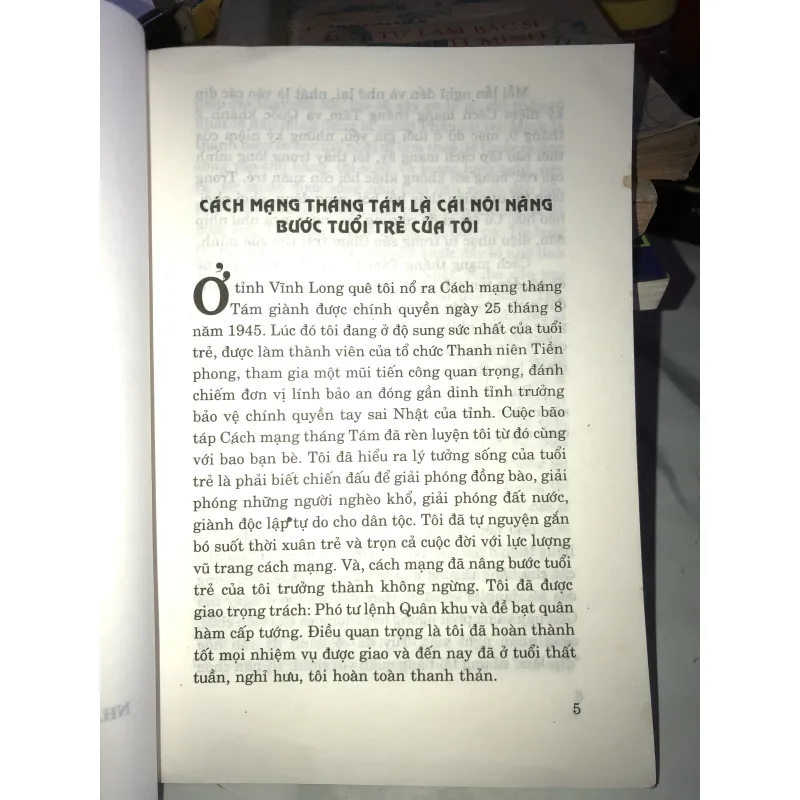 Như những tượng đài - Nguyễn Hồng Chuyên 1001157