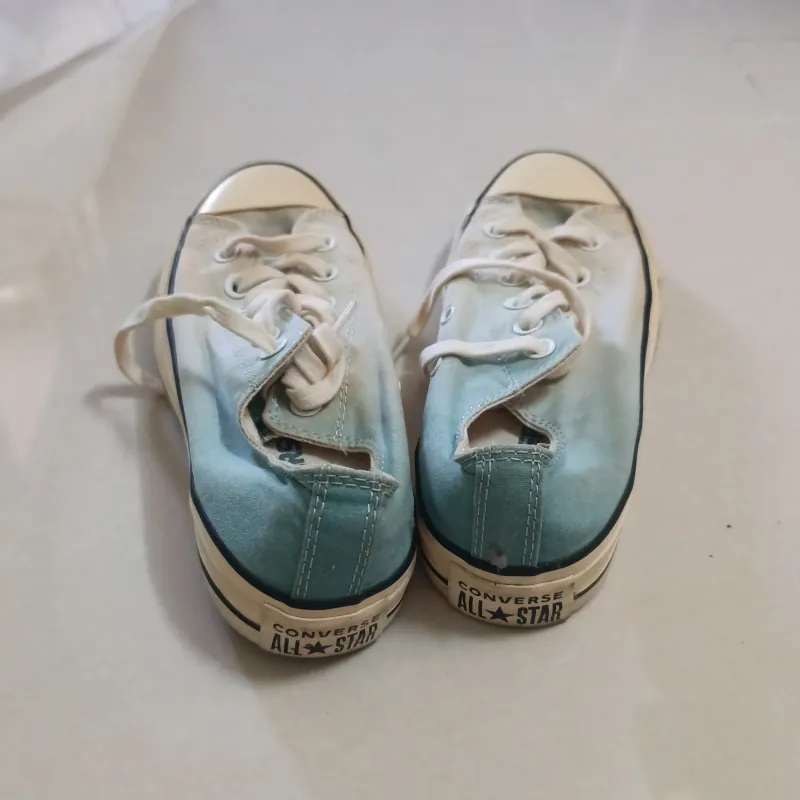 Giày converse màu xanh dương nhạt size 36-37 1031361