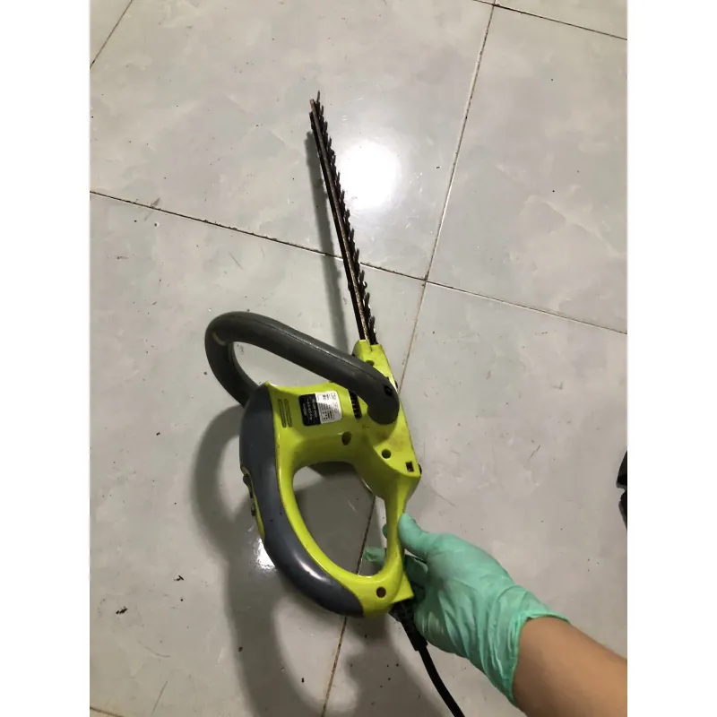 Máy cắt tỉa hàng rào Nhật 800409