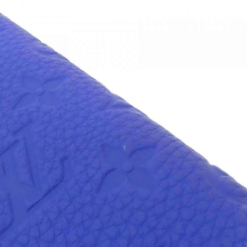 Bìa sổ tay Louis Vuitton Monogram Empreinte Emily MM GI1177 - Hàng hiệu Chính hãng 773141