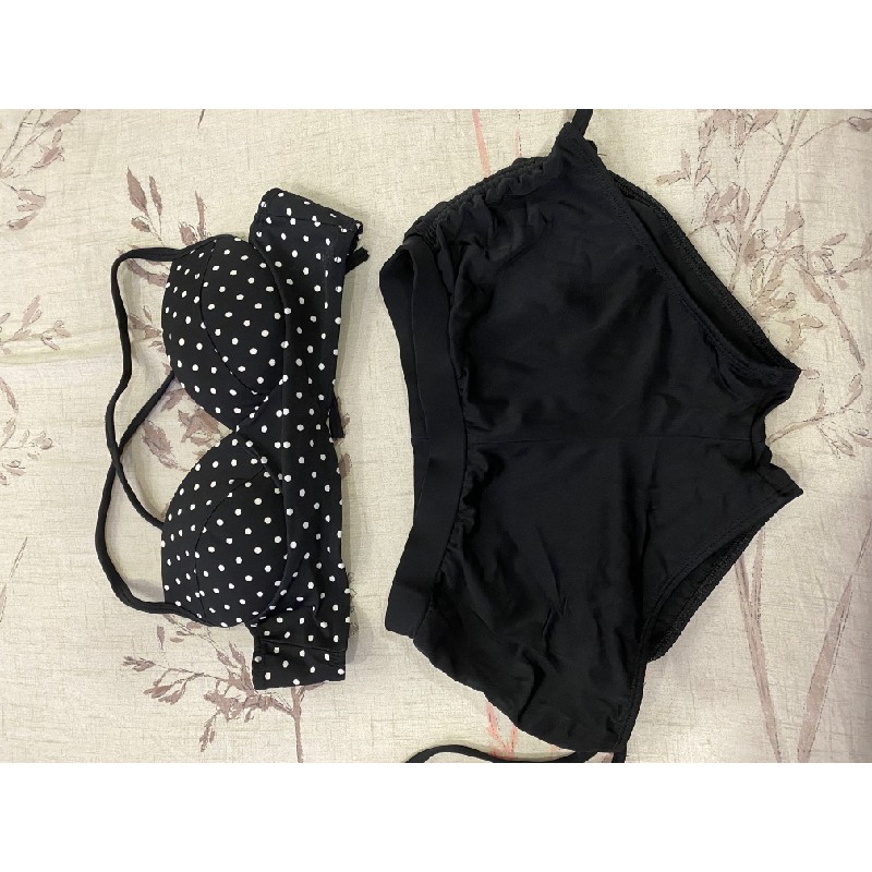 Bikini chấm bi đen 1068