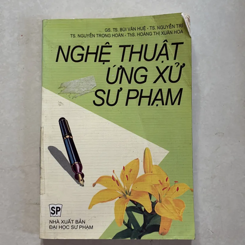 Nghệ thuật ứng xử sư phạm 800960