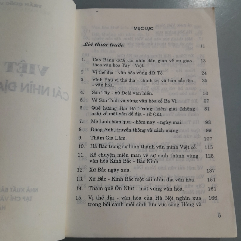 VIỆT NAM CÁI NHÌN ĐỊA - VĂN HÓA _ TRẦN QUỐC VƯỢNG 494711